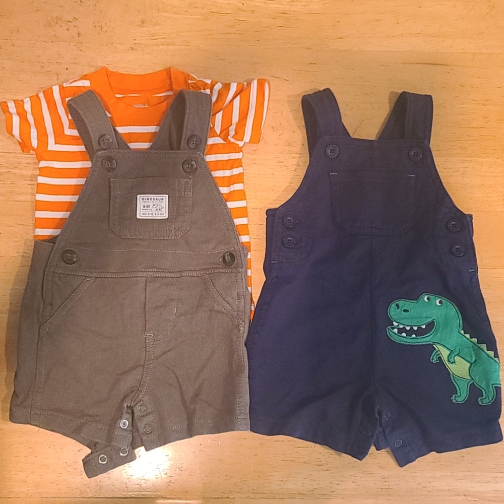 Carters dinosaur 🦕 overall set